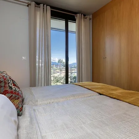 Peaceful With Views And Garden