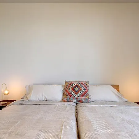 Peaceful With Views And Garden Apartment Estepona