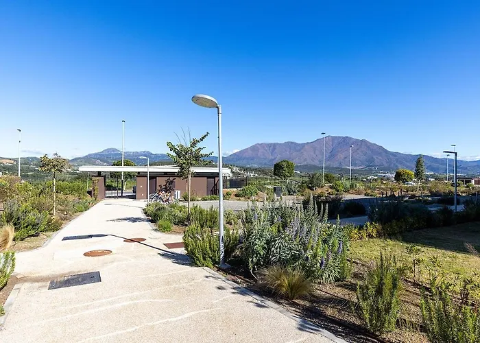 Peaceful With Views And Garden * إِستيبونا