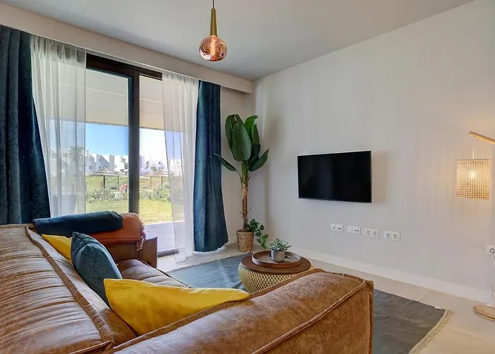 Peaceful With Views And Garden * إِستيبونا