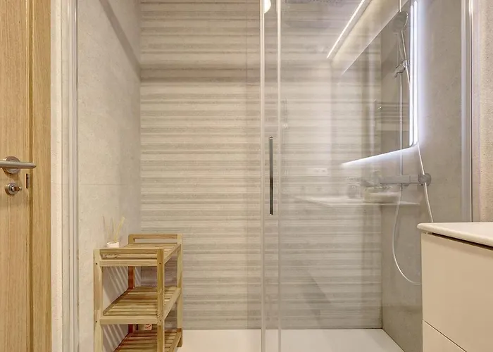 شقة Peaceful With Views And Garden