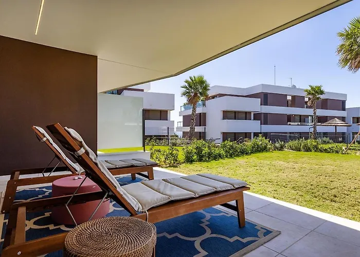 Peaceful With Views And Garden * إِستيبونا