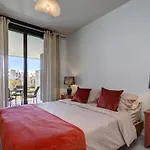 Peaceful With Views And Garden Apartment
