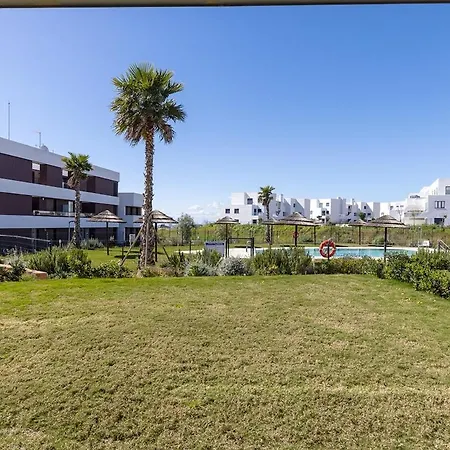 公寓 Peaceful With Views And Garden 埃斯特波纳